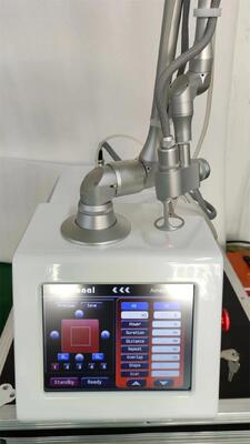 Metal RF Tube 60W Skin Rejuvenation Co2 Fractional Laser Machine Price 10600nm Portable Fractional Co2 Laser Machine